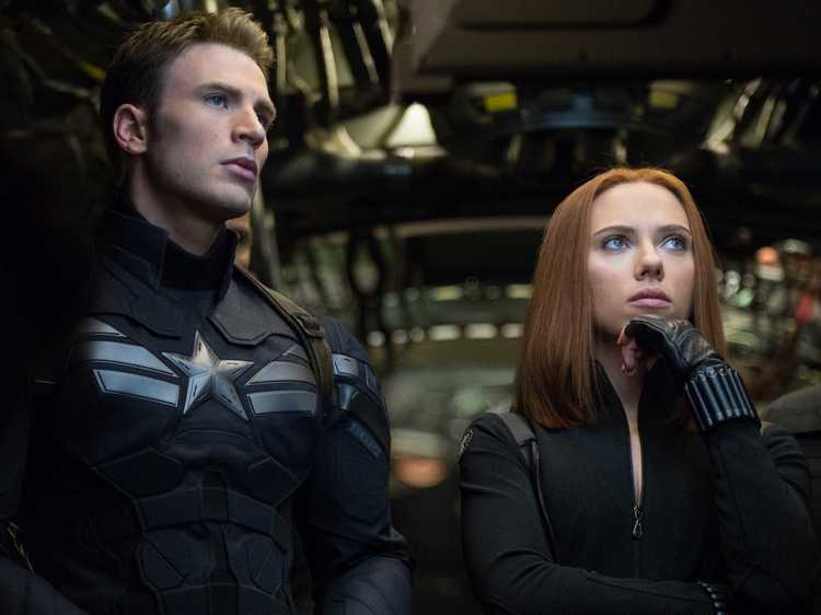 Captain America Winter Soldier: La course poursuite parodique