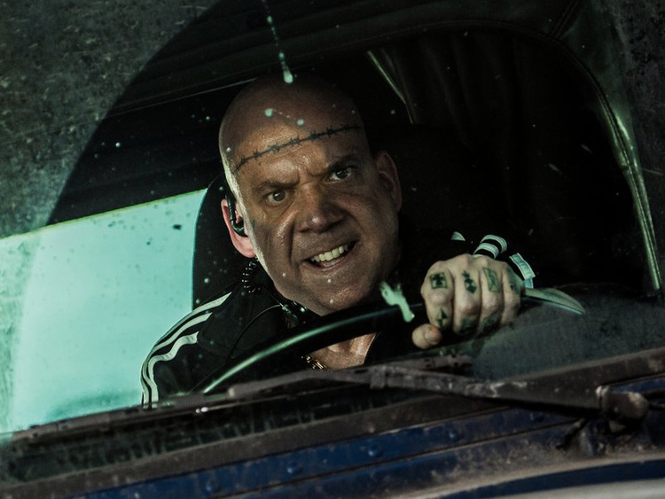 Un extrait avec le Rhino dans Amazing Spider-Man 2